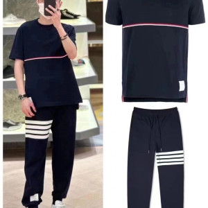 네이비 라인 포인트 트레이닝복 세트