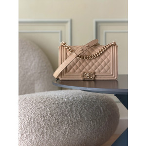 CHANEL 르보이 클래식 가방